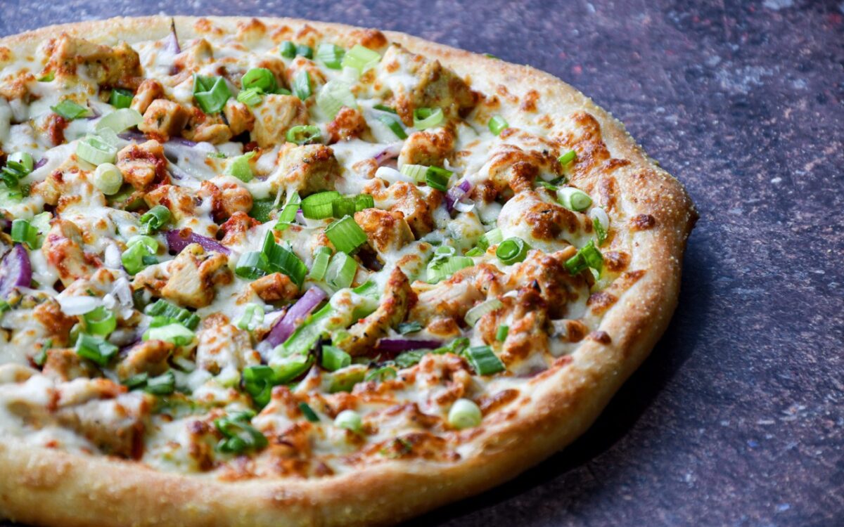 Discover the Best Halal Pizza in Brampton